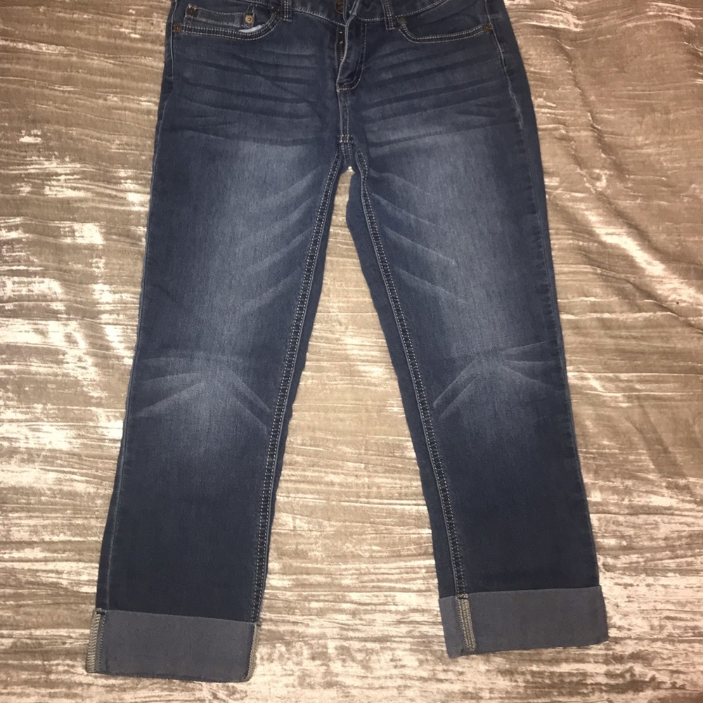 Cuffed adenine Capris